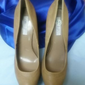 Heels, Heels, Heels!